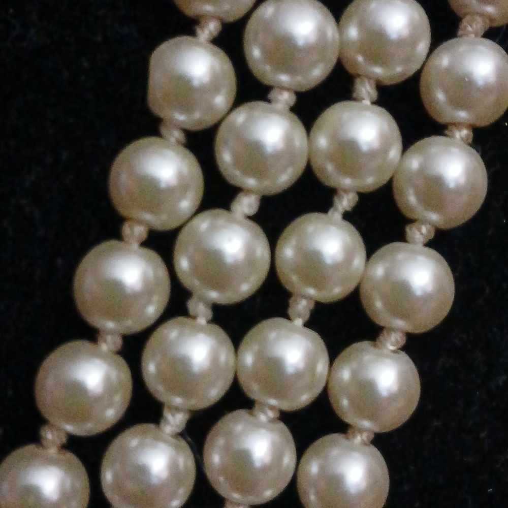 Elegant Pearl Necklace 36"